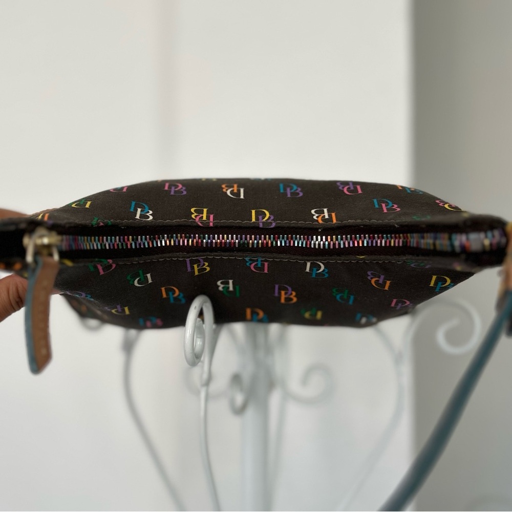 Dooney & Bourke Small Black Shoulder bag / Purse - Picture 6 of 14
